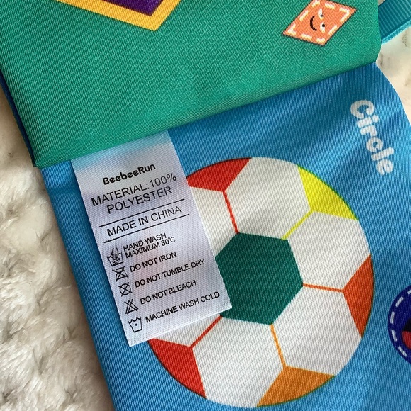 BeeBeeRun Set of Sensory Learning Soft Books Vehicle and Shape - Picture 5 of 6